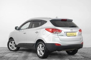 Внедорожник Hyundai ix35 2010 года, 1099000 рублей, Кемерово
