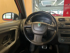 Фото