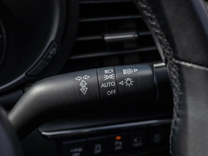 Хетчбэк Mazda 3 2019 года, 1780000 рублей, Краснодар