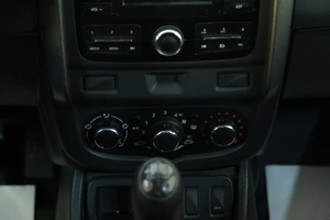 Внедорожник Renault Duster 2020 года, 1299000 рублей, Омск
