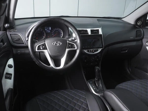 Седан Hyundai Solaris 2014 года, 888000 рублей, Ростов-на-Дону