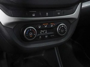 Седан ВАЗ (LADA) Vesta 2021 года, 1380000 рублей, Ростов-на-Дону