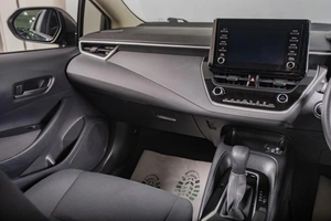 Седан Toyota Corolla 2020 года, 1699000 рублей, Томск