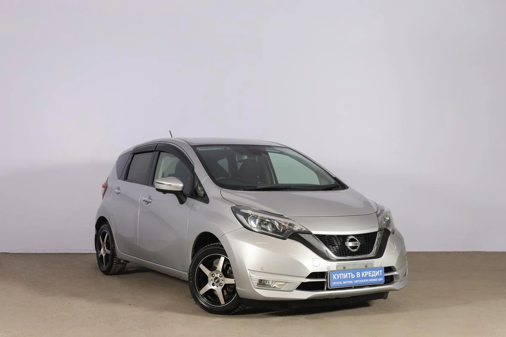 Хетчбэк Nissan Note 2017 года, 1089000 рублей, Новосибирск