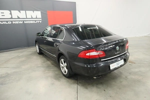 Седан Skoda Superb 2012 года, 1450000 рублей, Курск
