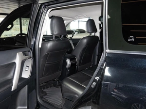 Внедорожник Toyota Land Cruiser Prado 2018 года, 5350000 рублей, Санкт-Петербург
