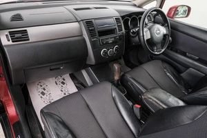 Седан Nissan Tiida 2005 года, 449000 рублей, Красноярск