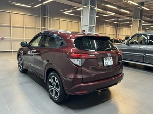 Внедорожник Honda Vezel 2015 года, 1397000 рублей, Красноярск