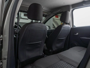 Седан Renault Logan 2018 года, 809000 рублей, Тюмень