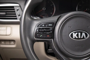 Седан Kia Optima 2016 года, 1679000 рублей, Оренбург