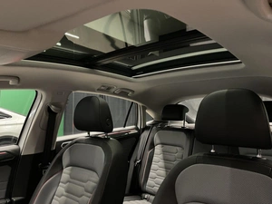 Внедорожник Volkswagen Tiguan 2022 года, 4500000 рублей, Красноярск