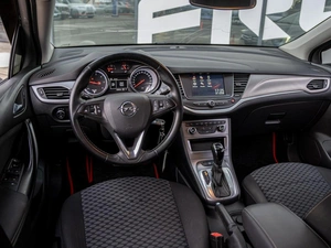 Универсал Opel Astra 2018 года, 1230000 рублей, Краснодар