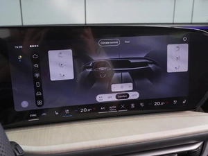 Внедорожник Audi Q5L 2025 года, 6359000 рублей, Воронеж