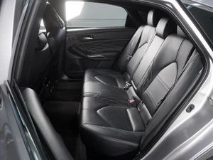 Седан Toyota Avalon 2023 года, 3699000 рублей, Красный Пахарь