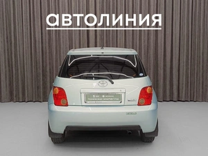 Хетчбэк Toyota Ist 2003 года, 550000 рублей, Красноярск