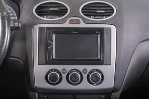 Хетчбэк Ford Focus 2005 года, 199000 рублей, Томск