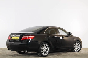 Седан Toyota Camry 2011 года, 1499000 рублей, Тюмень