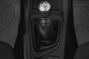 Седан Toyota Corolla 2013 года, 1699000 рублей, Кемерово
