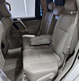 Внедорожник Toyota Land Cruiser Prado 2019 года, 4677000 рублей, Красноярск
