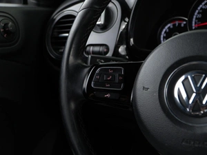 Хетчбэк Volkswagen Beetle 2013 года, 1188055 рублей, Москва