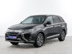 Внедорожник Mitsubishi Outlander 2019 года, 2293055 рублей, Москва