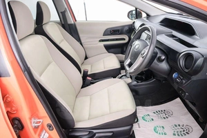 Хетчбэк Toyota Aqua 2013 года, 767000 рублей, Красноярск