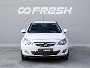 Хетчбэк Opel Astra 2011 года, 710000 рублей, Краснодар