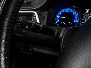 Седан Toyota Camry 2015 года, 2409000 рублей, Тюмень