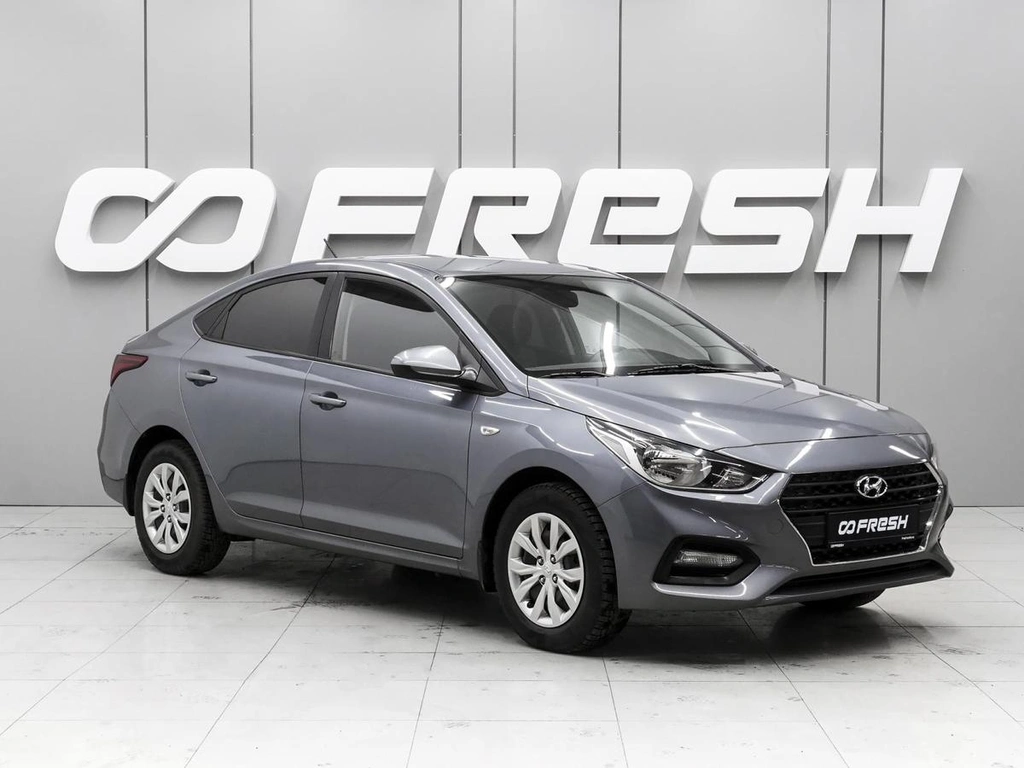 Седан Hyundai Solaris 2017 года, 1349000 рублей, Ростов-на-Дону