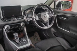 Внедорожник Toyota RAV4 2020 года, 3449000 рублей, Томск