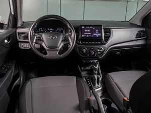 Седан Hyundai Solaris 2021 года, 1599000 рублей, Воронеж