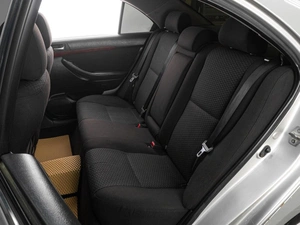 Седан Toyota Avensis 2004 года, 699000 рублей, Тюмень