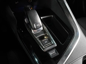 Внедорожник Peugeot 3008 2019 года, 2169000 рублей, Воронеж