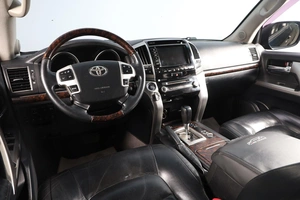 Внедорожник Toyota Land Cruiser 2013 года, 4199000 рублей, Новосибирск