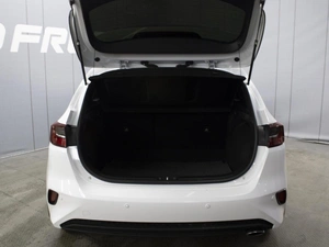 Хетчбэк Kia Ceed 2019 года, 1650000 рублей, Омск