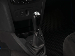 Хетчбэк Renault Sandero Stepway 2016 года, 1075000 рублей, Омск