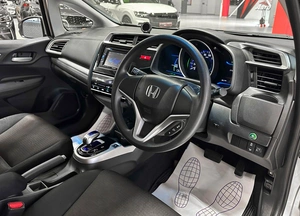 Хетчбэк Honda Fit 2014 года, 1047000 рублей, Красноярск