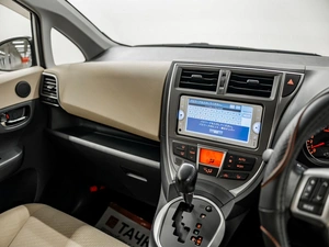 Хетчбэк Toyota Ractis 2013 года, 1150000 рублей, Красноярск