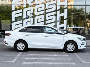 Седан Geely Emgrand 2023 года, 1700000 рублей, Волгоград