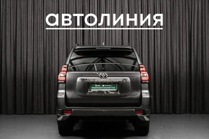 Внедорожник Toyota Land Cruiser Prado 2018 года, 5249000 рублей, Красноярск
