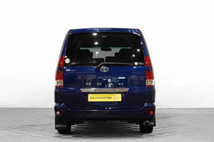 Минивэн Toyota Noah 2003 года, 959000 рублей, Барнаул