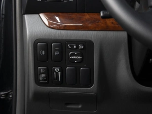 Внедорожник Toyota Land Cruiser Prado 2006 года, 2330000 рублей, Омск