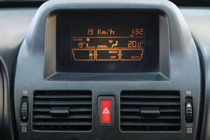 Хетчбэк Nissan Almera 2005 года, 439000 рублей, Омск