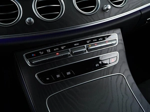 Седан Mercedes-benz E-класс 2020 года, 3549077 рублей, Москва