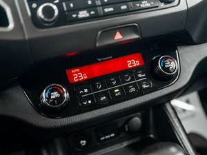 Внедорожник Kia Sportage 2011 года, 1295000 рублей, Красноярск