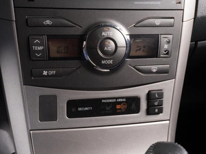 Седан Toyota Corolla 2008 года, 1279000 рублей, Минеральные Воды