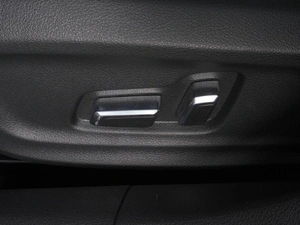 Лифтбек FAW Bestune B70 2024 года, 2390000 рублей, Красный Пахарь