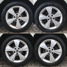 Хэтчбек Skoda Octavia 2013 года, 1285000 рублей, Мирное