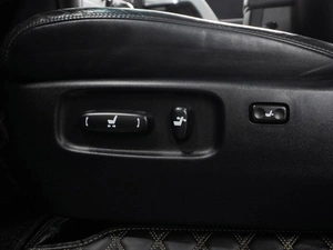 Внедорожник Toyota Land Cruiser 2016 года, 6500000 рублей, Тюмень