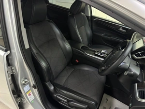 Хетчбэк Honda Jade 2015 года, 1080000 рублей, Ачинск